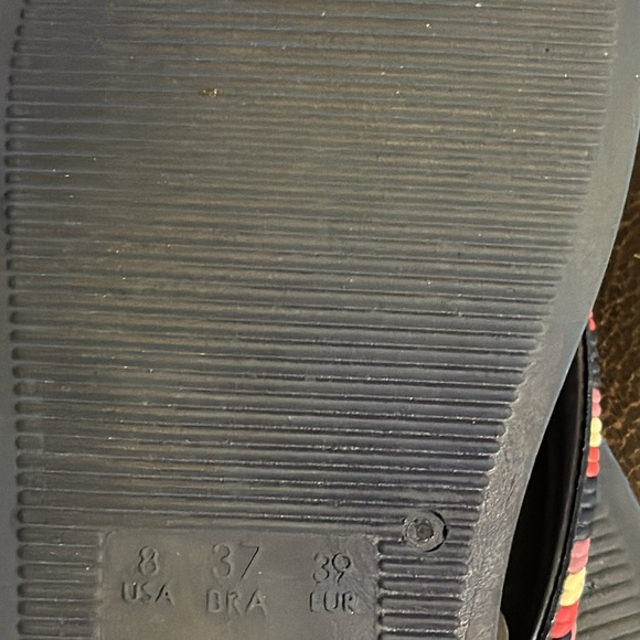 Size 8 flip flops - blue with multicolor straps - Picture 5 of 5